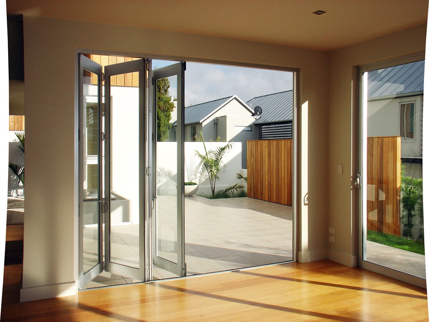 Aluminium folding door（AL70）