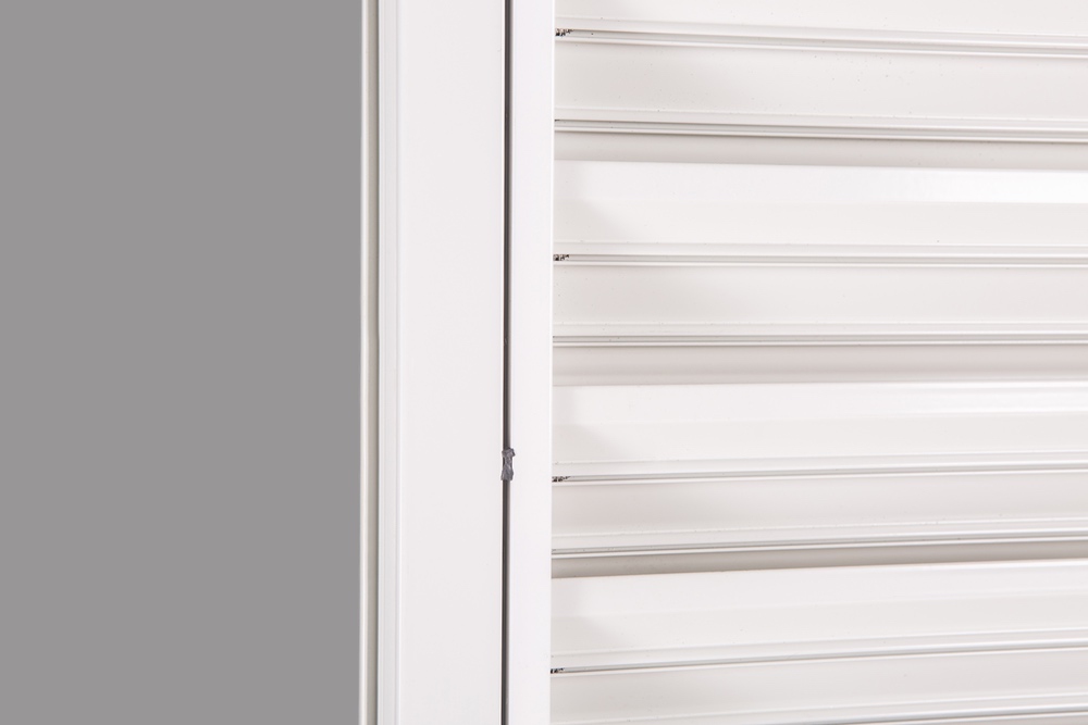 Aluminum fixed shade louver