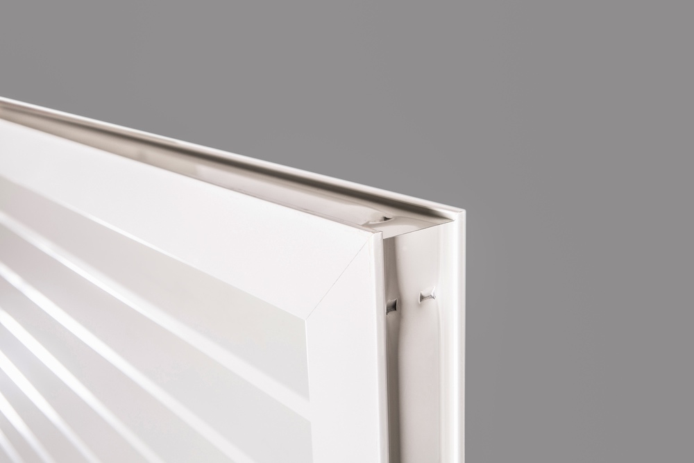 Aluminum fixed shade louver